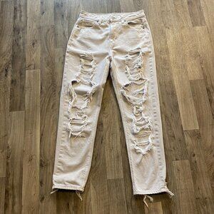 American Eagle Mom Jean Lightwash Heavily Distressed High Waisted Size 4